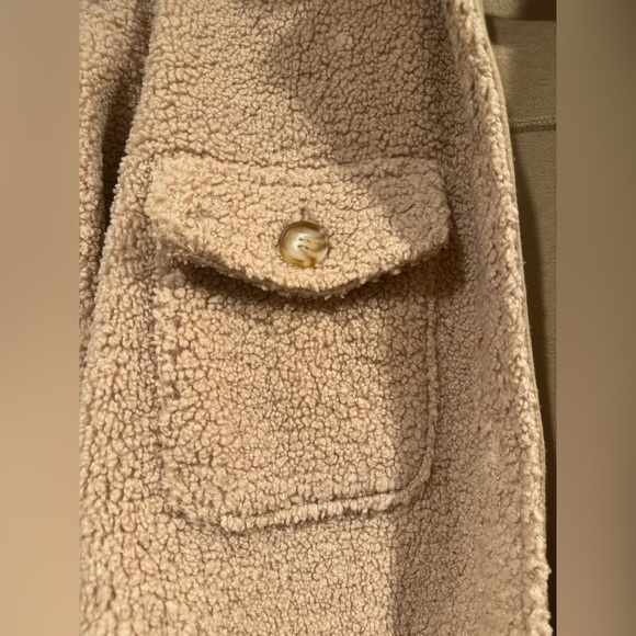 Vici Collection Sherpa Shacket - Picture 3 of 3